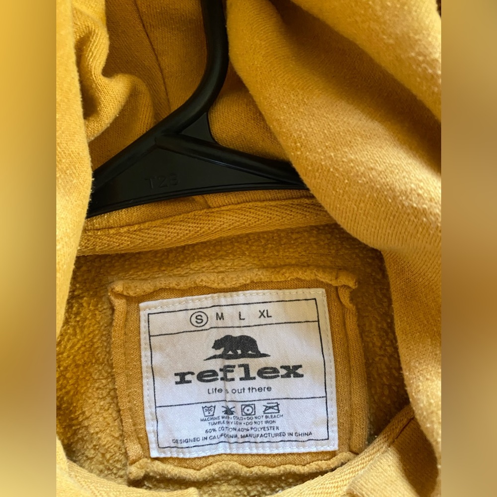 Small reflex hoodie
